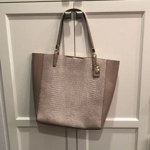 100% authentic Coach Tote
